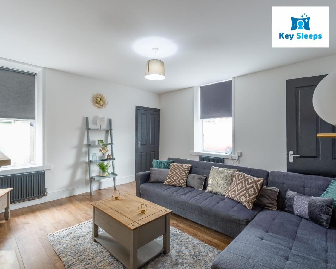 Five Bedroom Spacious Modern House By Keysleeps Short Lets Workington Lake District Beach 外观 照片