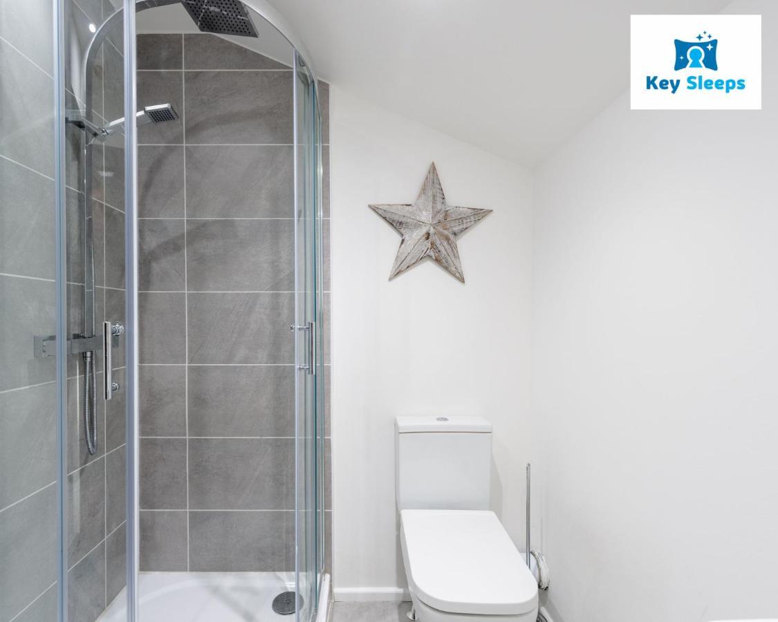 Five Bedroom Spacious Modern House By Keysleeps Short Lets Workington Lake District Beach 外观 照片