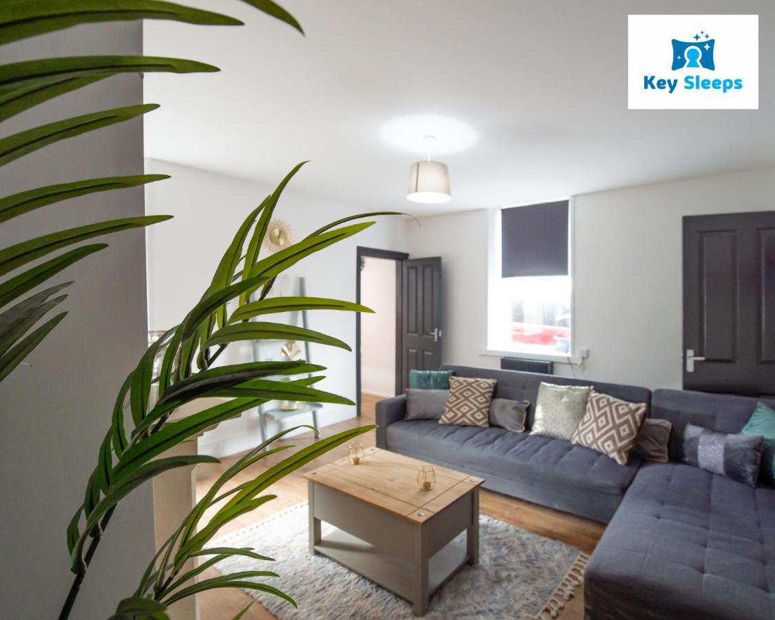 Five Bedroom Spacious Modern House By Keysleeps Short Lets Workington Lake District Beach 外观 照片